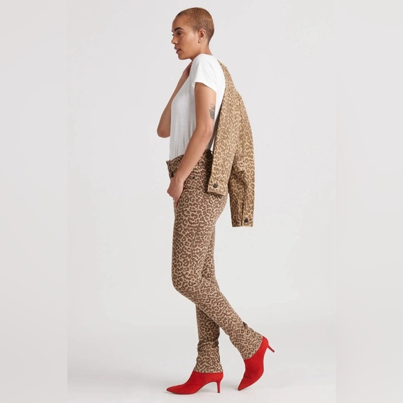 Lucky Brand High Rise Slim Bridgette Leopard Print Cropped Straight Jean 2 /26 - Picture 2 of 11